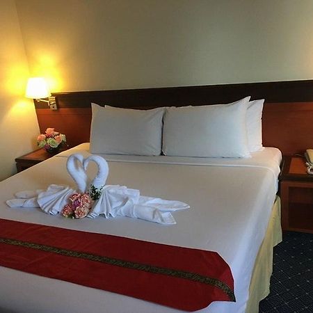 Hatyai Golden Crown Hotel Hat Yai Exteriör bild